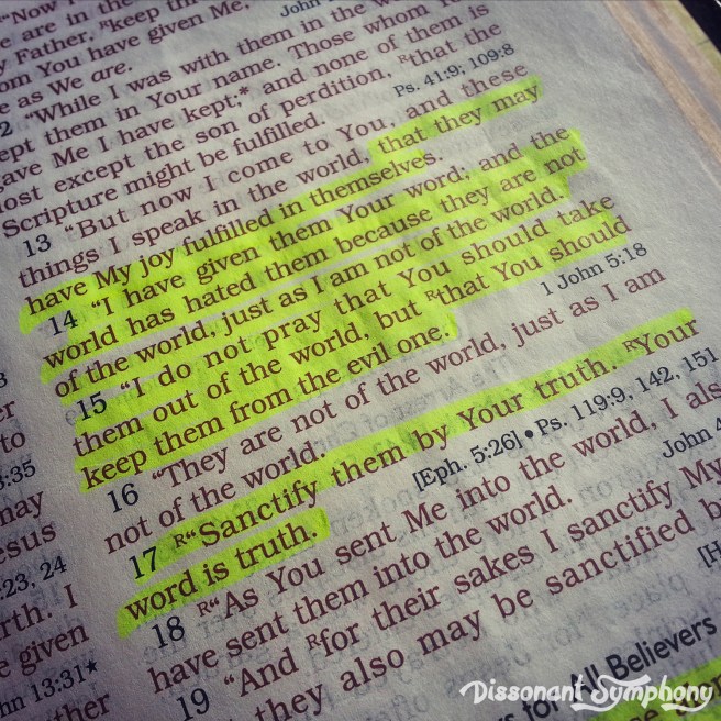 How Does God Pray for You2